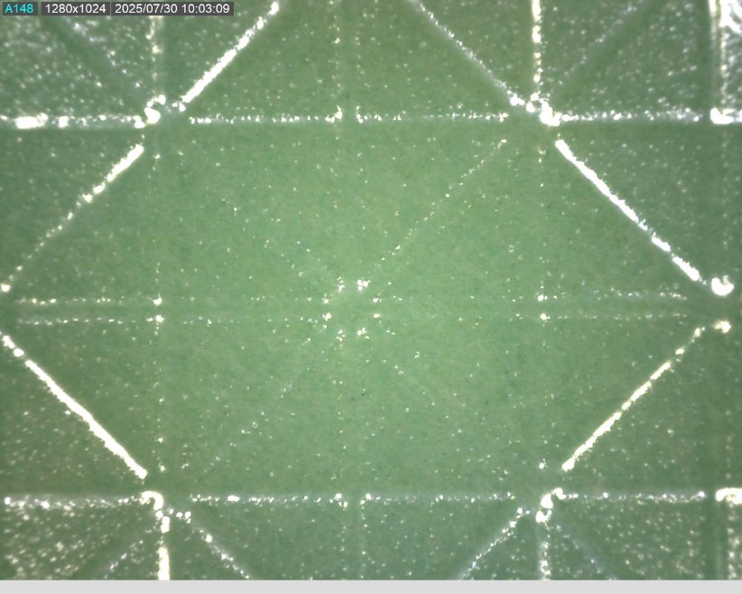 エンボス柄格子・ダイヤ（三角格子柄82EM拡大写真）