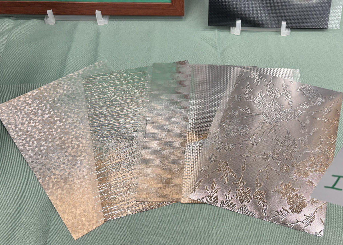 合同樹脂工業ではアルミ蒸着フィルムにエンボス加工できる